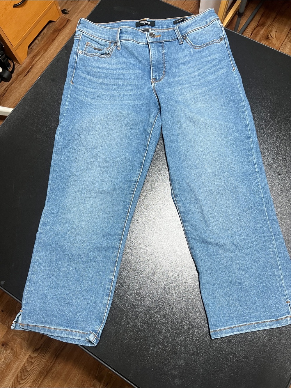 Nine West jeans christie capriLight Blue Denim Jeans